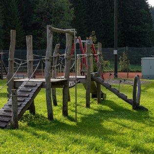 Spielplatz Klais Klettergerüst, © Gemeinde Krün